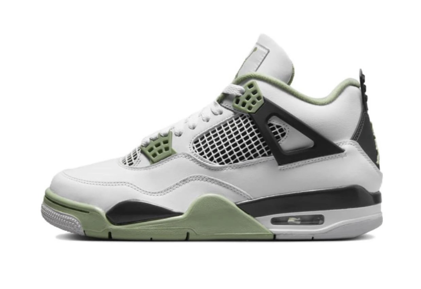 Jordan 4s®