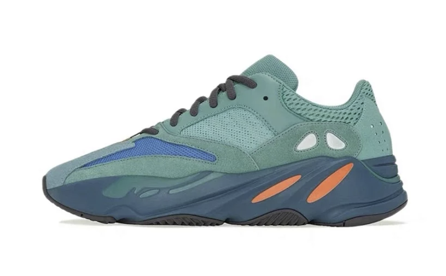 Yeezy 700s V2