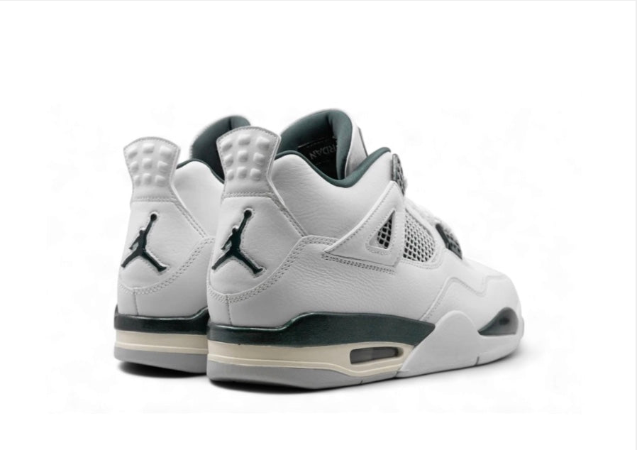 Jordan 4s®
